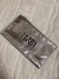 最終値下げ　MM6 Maison Margiela シルバー 長財布のサムネイル