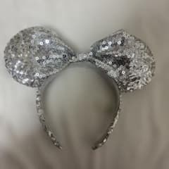ディズニー ミニー シルバー スパンコール カチューシャのサムネイル