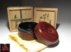 黒田正玄 つぼつぼ蒔絵 竹平棗 淡々斎花押 見事な造形の逸品！7165 黒田正玄 つぼつぼ蒔絵 竹平棗 淡々斎花押 見事な造形の逸品！7165