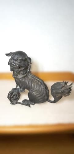 金属製　玉取唐獅子 香炉　頭部ヒンジ開閉式のサムネイル