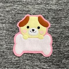 いぬと骨　フェルト名札　ワッペン いぬと骨 フェルト名札 ワッペン - メルカリ