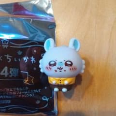 ちいかわ　ココス　モモンガのサムネイル