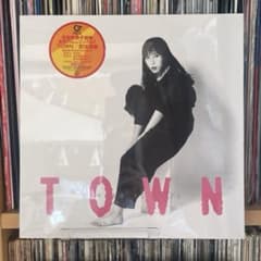吉田美奈子 TOWN / 恋は流星 12inch シールド - メルカリ