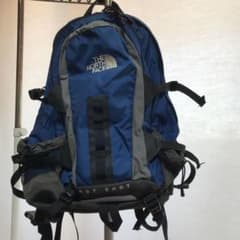 【ぱとりっく様専用】THE NORTH FACE の リュック HOT SHOTのサムネイル
