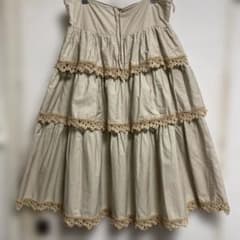 カネコイサオ　4段ティアードペチスカート ベージュ カネコイサオ ロングフレアペチスカート 3段ティアード レース装飾