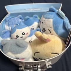 hachiware ぬいぐるみセット 猫耳型ケース入りのサムネイル