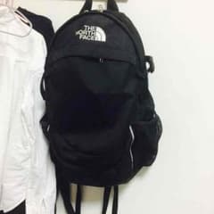 ノースフェイス リュックのサムネイル