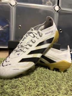 adidas PREDATOR サッカースパイク ホワイトのサムネイル