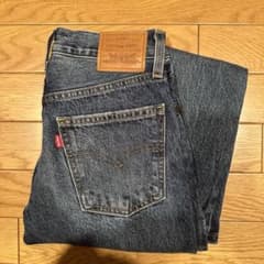 【Levi’s】アンクルブーツカットデニムパンツのサムネイル