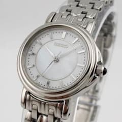 【美品/希少/電池交換済】SEIKO　腕時計　新品ベルト　クォーツ　シルバー 美品/電池交換済】SEIKO 腕時計 シェル 純正ベルト シルバー クォーツ