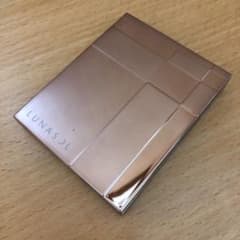 ルナソル スキンモデリングアイズ 01 Beige Beigeのサムネイル