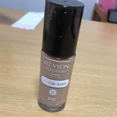 Revlon リキッドファンデーションのサムネイル
