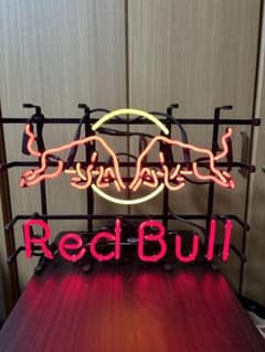 レッドブル　ネオンサインのサムネイル