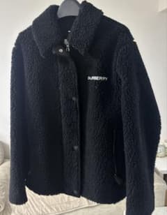 新品未使用　BURBERRY ボアジャケット 黒のサムネイル