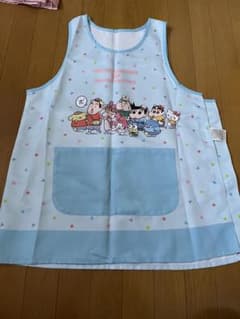 クレヨンしんちゃんサンリオコラボ エプロン 水色のサムネイル