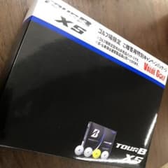 ブリヂストン ツアーB XS ゴルフボールのサムネイル