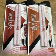 メイビリン　スカイハイマスカラ⭐︎未使用品⭐︎のサムネイル