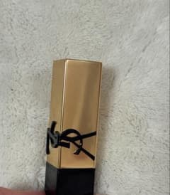 YSL ルージュ ピュールクチュール ヴェルニのサムネイル