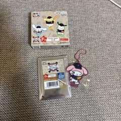 タイトーくじ　マイメロディ アクリルキーホルダー&クリアカードのサムネイル