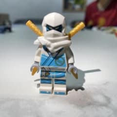 LEGO Ninjago ゼン ミニフィギュア 武器2本付きのサムネイル
