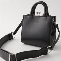 MOUSSY CLASP SHOULDER バッグ 完売品のサムネイル