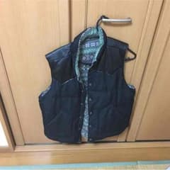 ダウンベストのサムネイル