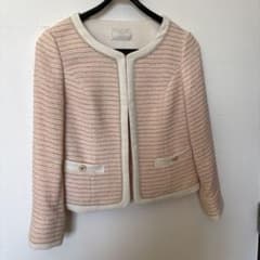 ノーカラージャケット ピンクとホワイトストライプ 入学式のサムネイル