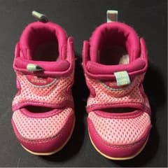 ふう様専用♡ new balance♡サンダル12.5㎝のサムネイル