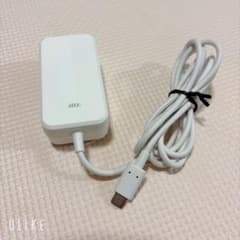 au 【0602PQA】TypeC共通ACアダプタ02 充電器 - メルカリ