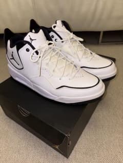 Jordan courtside 23 スニーカー ホワイト バスケ NIKEのサムネイル