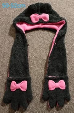 ★美品★ 超高機能⊂(^(工)^)⊃くまちゃん耳とリボンの帽子&手袋&マフラーのサムネイル