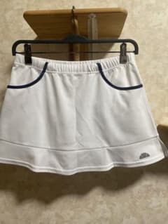 ☆エレッセ　スコートLサイズ☆のサムネイル