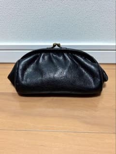 IL BISONTE イルビゾンテ レザー がま口 ポーチのサムネイル