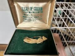 LEAF OF GARDEN ブローチ 22金 - メルカリ