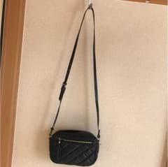 ZARAショルダーバッグのサムネイル
