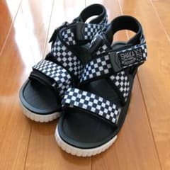 値下げ　SHAKA サンダルのサムネイル
