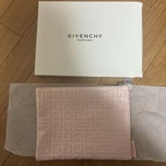 ジバンシィ  GIVENCHY 4G ノベルティ　ピンクポーチのサムネイル