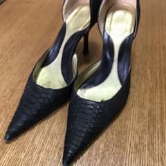 パンプス 黒 サンダルのサムネイル