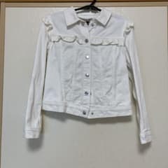 H&M フリル付きホワイトデニムジャケット 130