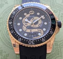 GUCCI グッチ 腕時計 DIVE スネーク YA136219 45mm - メルカリ