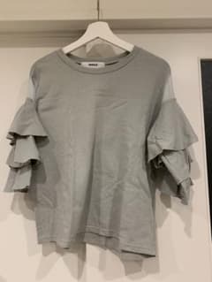 Tシャツ カットソー トップスのサムネイル