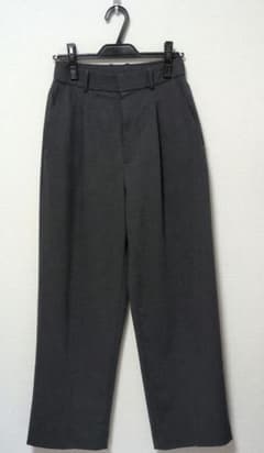 UNIQLO タックワイドパンツ グレー Sのサムネイル