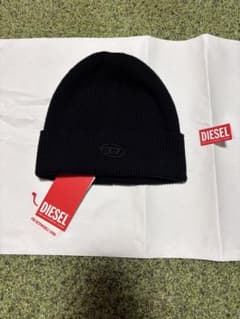 DIESEL ブラック ニット帽 新品のサムネイル
