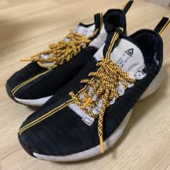 Reebokのサムネイル