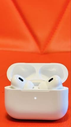 AirPods Pro 第2世代　(Lightning Type)のサムネイル