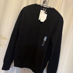 UNIQLO カシミヤvネックセーター　未使用のサムネイル
