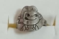新品・未使用！不二家ペコちゃん 指輪のサムネイル