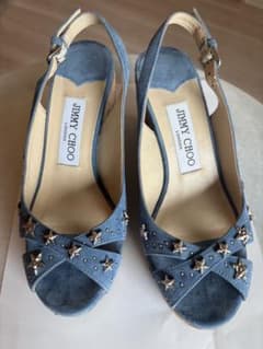 未使用級★JIMMY CHOO サンダル　35サイズのサムネイル