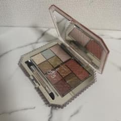 JILL STUART アイシャドウパレット 2021 クリスマスコフレのサムネイル