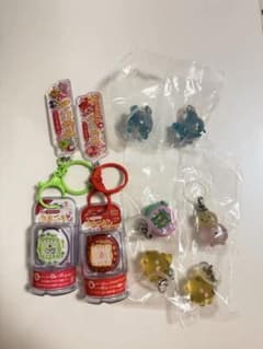たまごっちめじるしチャーム&たまごっちカスタムキーリングのサムネイル